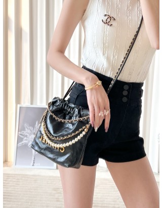 샤넬22백 진주 미니호보백