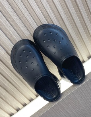 발렌시아가x크록스슬리퍼