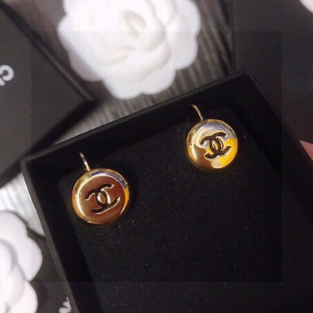 샤넬 CC로고 귀걸이