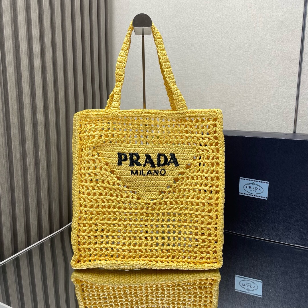 프라다 로고 크로셰 토트백