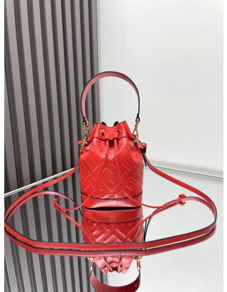 팬디 몬토레즈 미니 버킷백