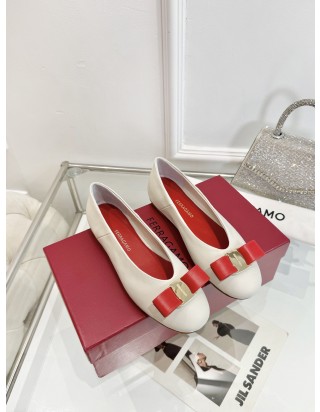 페라가모 바라 보우 발레 플랫