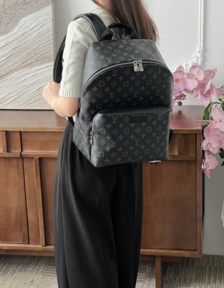 루이비통 모노그램 이클립스 백팩