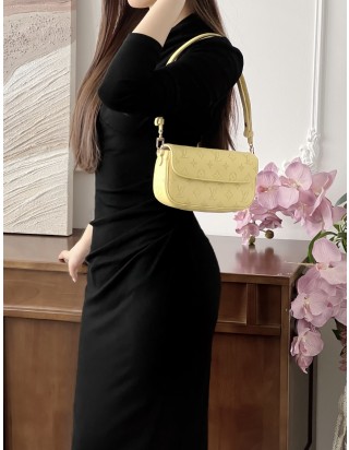 루이비통 월릿 온 체인 아이비