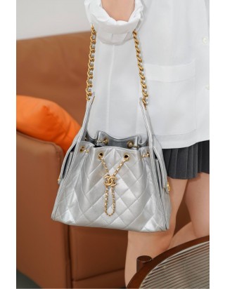 샤넬 25 스몰 호보 백