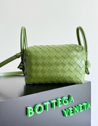 보테가 베네타 탑 핸들 루프 백 스몰