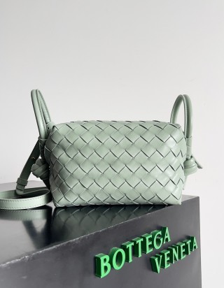 보테가 베네타 탑 핸들 루프 백 스몰