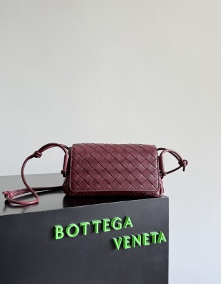 보테가 베네타 노뚜르노