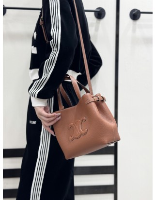 셀린느 미니 카바스 아나이스 퀴르 트리옹프