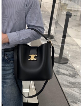 셀린느 루이즈 백