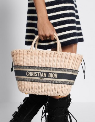 디올 라탄 바스켓 백