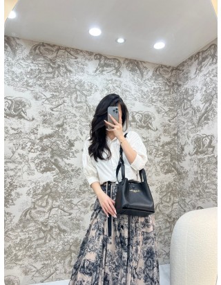 디올 시그니처 스몰 버킷백