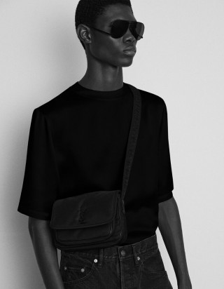 생로랑 니키 메신저 백