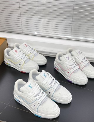 루이비통 트레이너 스니커즈