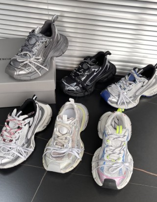 발렌시아가 3XL 스니커즈