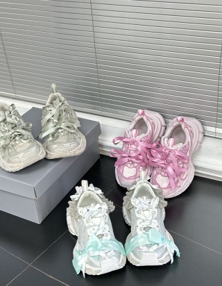 발렌시아가 3XL 레이스 스니커즈