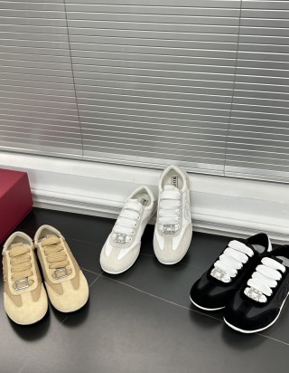 로저비비에 비브 로우 스니커즈