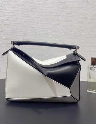 로에베 x 알베르스 스몰 퍼즐 백